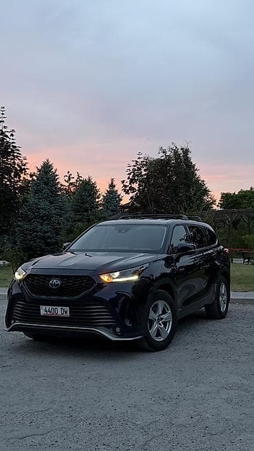 Toyota Highlander: 2021 г., 2.5 л, Гибрид, Кроссовер