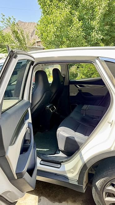 highlander 2012: Weltmeister EX5, 2021 г., 175000 км, В наличии — 6