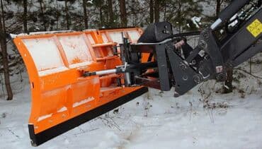 купить грузовой автомобиль с манипулятором бу: Отвал для снега. Расчистка снега зимой отнимает так много времени! — 2