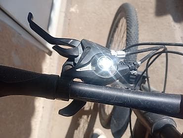 Велосипеды: Горный велосипед с алюминиевой рамой и колёсами 26". Подходит для — 4