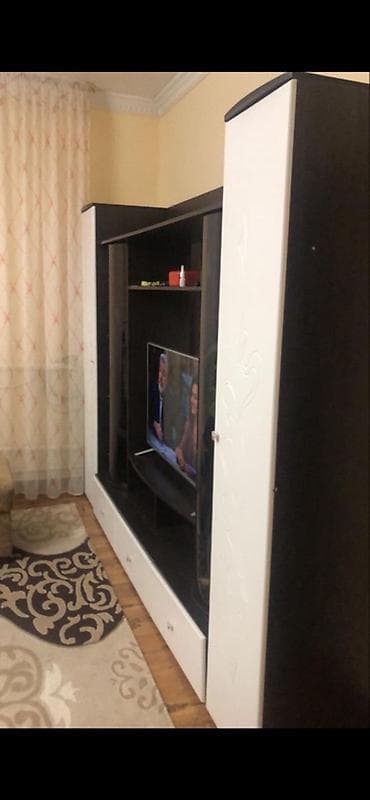 приставка телевизора: Стенка-шкаф, Тип стенки-шкафа: Горка, Для зала, Б/у, Особенности: Для хранения посуды — 3