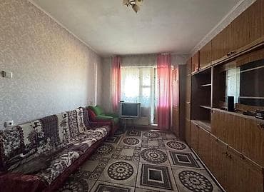 кушетки аренда: Однокомнатная квартира с меблировкой и техникой. - Планировка — 1