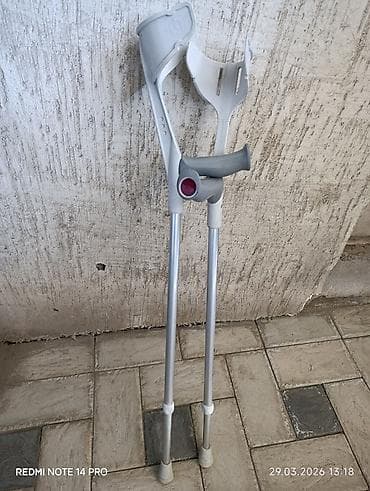 костыли деревянные: Подмышечные костыли с опорой на предплечье (пара). - Тип — 2