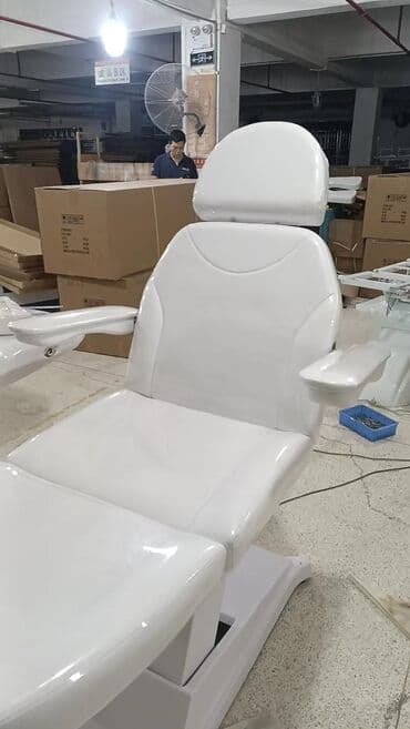 визажное кресло: Косметологические кушетки с электрорегулировкой. Электрическая — 2