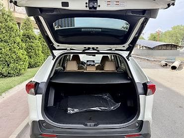 pathfinder r51: Toyota RAV4: 2022 г., 2.5 л, Вариатор, Гибрид, Кроссовер — 10
