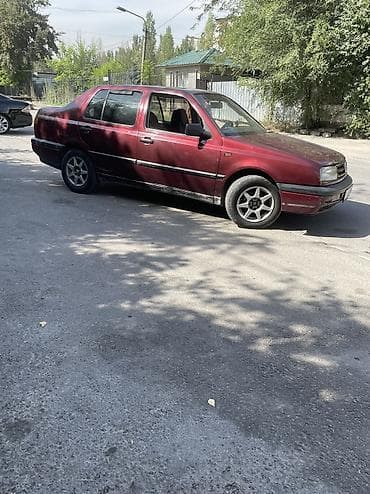 1994: Volkswagen Vento: 1994 г., 1.8 л, Механика, Бензин, Седан — 2