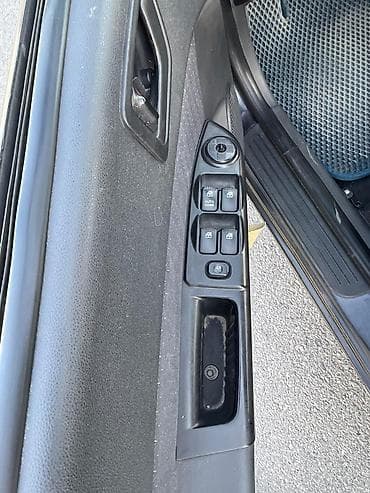 e2 byd: Hyundai Getz: 2008 г., 1.6 л, Автомат, Бензин, Хэтчбэк — 4