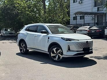 Changan Uni-T: 2025 г., 1.5 л, Робот, Бензин, Кроссовер — 3