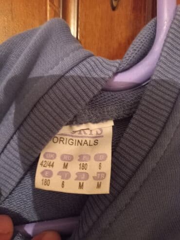 худи в бишкеке женские: Худи, Укороченная модель, Made in KG, Б/у, S — 2