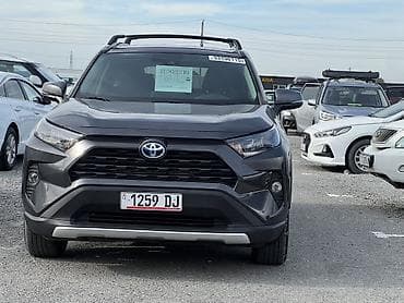 Toyota RAV4: 2019 г., 2.5 л, Автомат, Гибрид, Кроссовер