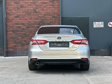 70: Toyota Camry: 2017 г., 2.5 л, Вариатор, Гибрид, Седан — 5