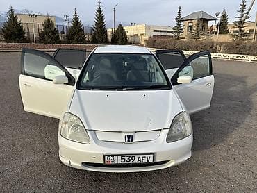 Honda Civic: 2002 г., 1.5 л, Автомат, Бензин, Седан