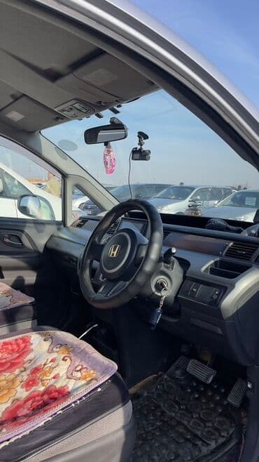 продается в рассрочку авто минивен степ вагон: Honda Stepwgn: 2005 г., 2 л, Автомат, Бензиновая, Минивэн — 5