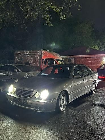 bmw e90: Mercedes-Benz E-Class: 2002 г., Дизель, Седан — 2