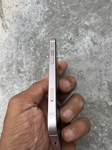 куплю айфон 16: IPhone 13 мини, розовый - Корпус: плоские грани из алюминия, задняя — 8
