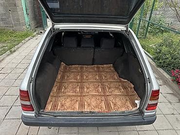 Унаа сатуу: Mercedes-Benz W124: 1992 г., 2.3 л, Кол менен иштөөчү, Бензин, Универсал — 10