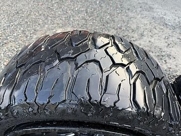 Шиналар жана дисктер: Дөңгөлөктөр монтажда R 22, Колдонулган, Комплект, Жол тандабастар (АТ/МТ), Куйма, тешиктери - 6 — 3