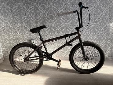 Велосипеды: BMX велосипед, Рама XL (180 - 195 см), Б/у — 1