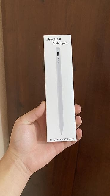 айпад 9 поколения: Планшет, Apple, память 64 ГБ, 10" - 11", 4G (LTE), Б/у, Детский цвет - Черный — 3