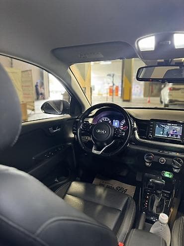 Продажа авто: Kia Stonic: 2018 г., 1.4 л, Автомат, Бензин, Кроссовер — 9