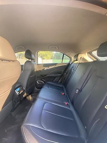 byd e2 2021: NETA U PRO (электромобиль, кроссовер), белый цвет. Кузов и дизайн: - — 6