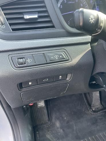 Hyundai Sonata: 2021 г., Автомат, Седан — 1