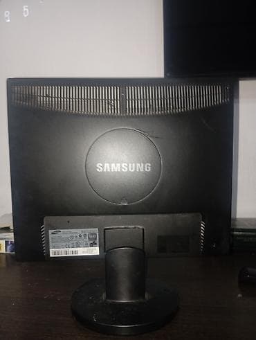 mx 4: Монитор, Samsung, Б/у, LCD, 19" - 20" — 2