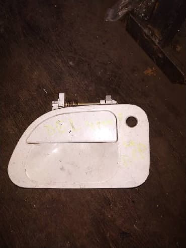 шредеры продольный с ручкой: Наружная ручка передней левой, правой двери Mitsubishi Delica — 2