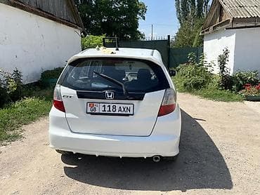 туманики 210: Honda Fit: 2010 г., 1.5 л, Автомат, Бензин, Хэтчбэк — 1
