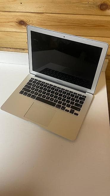 Ноутбуки Apple (MacBook): Продаю Macbook Air 13 2014 - Процессор: Intel Core i5 - Оперативная — 3