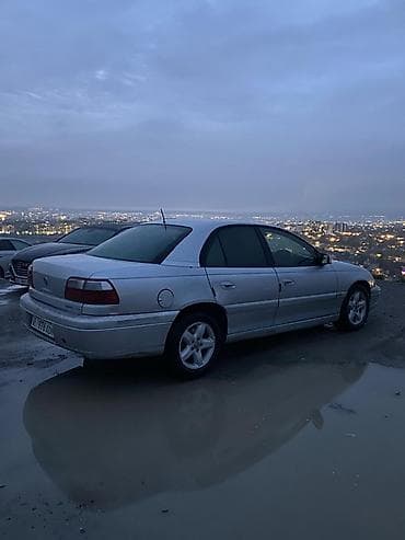 e60 m5: Opel Omega: 2002 г., Автомат, Бензин, Седан — 4