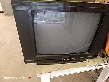 телевизор smart: Телевизор кинескопный (CRT), диагональ ориентировочно 21–25". Черный — 1