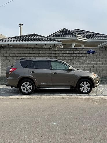 Транспорт: Toyota RAV4: 2013 г., 2.5 л, Автомат, Бензин, Кроссовер — 3