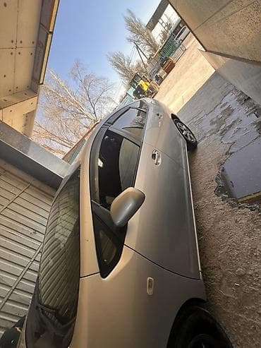 c4 a6: Toyota Prius: 2007 г., 1.5 л, Автомат, Гибрид, Хэтчбэк — 1