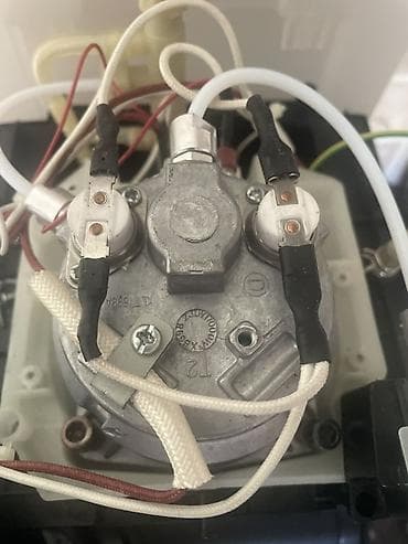 iphon 16 pro: Кофеварка, кофемашина — 1