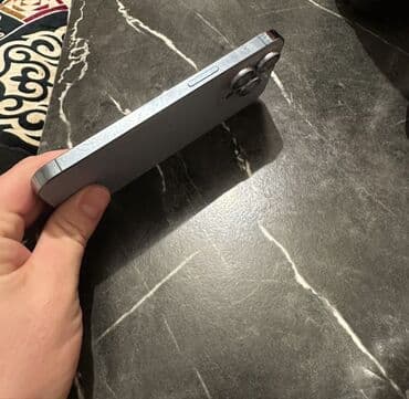 Линолеум: IPhone 13 Pro, Sierra Blue — 2