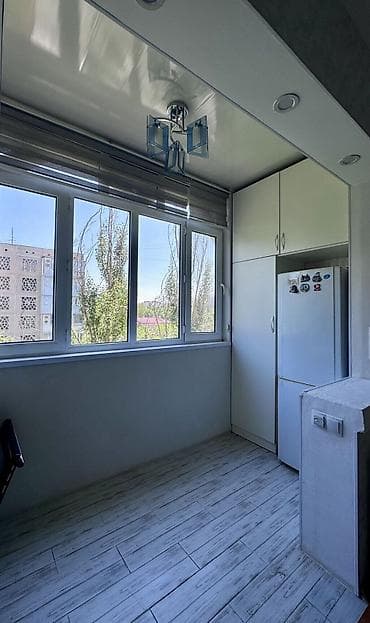 1 комната, 36 м², 106 серия, 7 этаж, Старый ремонт — 10