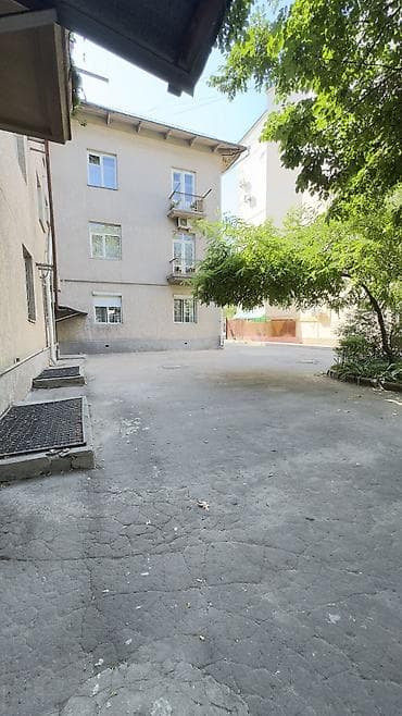 сколько стоит бишкек: 🔥 КОММЕРЦИЯ В ЦЕНТРЕ — БОКОНБАЕВА / ЛОГВИНЕНКО 📍 Отличная локация на — 10