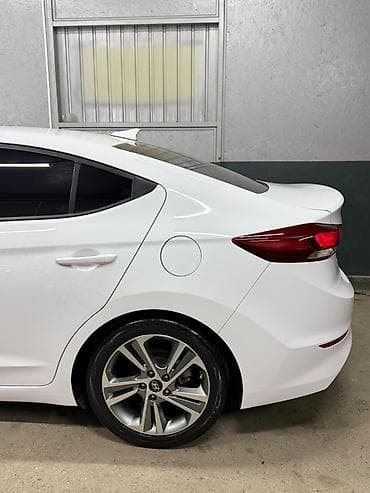 айнек авто: Hyundai Avante: 2018 г., 1.6 л, Автомат, Бензин, Седан — 5