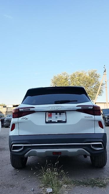 Продажа авто: Kia Seltos: 2021 г., Кроссовер — 4