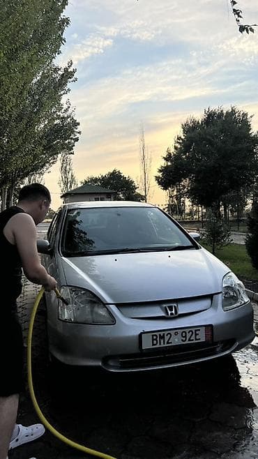 сивик купе: Honda Civic: 2002 г., 1.5 л, Вариатор, Бензин, Хэтчбэк — 4