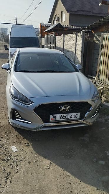 Hyundai Sonata сдается в аренду депозит 20000 в день 1800 at lalafo.kg Hyundai Sonata сдается в аренду депозит 20000 в день 1800