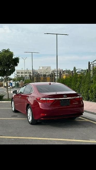 Lexus ES: 2014 г., 2.5 л, Автомат, Гибрид, Седан