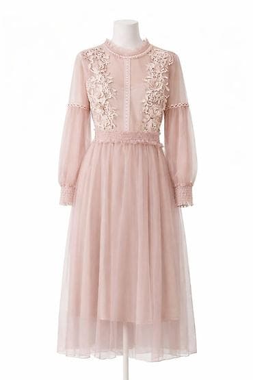 вечерние платья короткие пышные: Красивое нежное платье пудового цвета Очень женственное, с кружевом и — 2