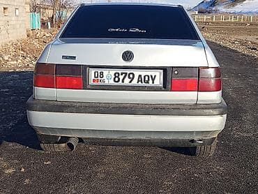 l 470: Volkswagen Vento: 1993 г., Механика, Бензин, Седан — 3