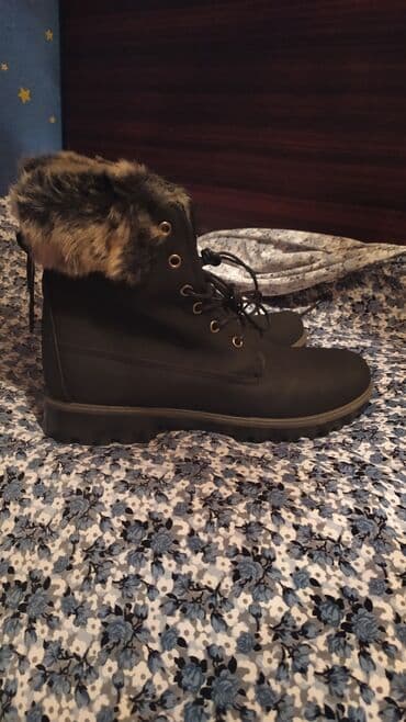 женская обувь больших размеров из германии: Женские ботинки 39 размер из германии новые цвет чёрный — 1