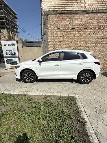 kia k7 2020: BYD E2: 2024 г., Гибрид, Кроссовер — 2