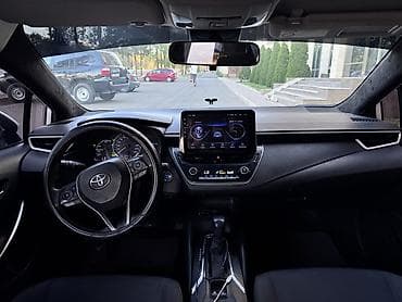 Toyota Corolla: 2022 г., 1.8 л, Автомат, Гибрид, Седан — 6