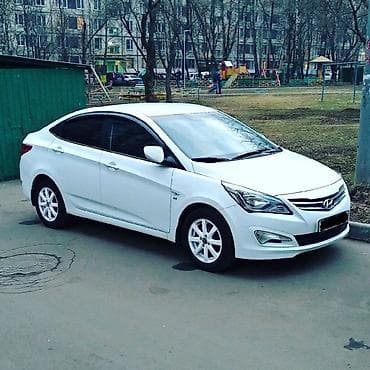 Разбор Hyundai Solaris (седан, дорестайлинг). В наличии оригинальные — 1