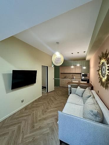 срочно продаю: 1 комната, 47 м², Элитка, 4 этаж, Дизайнерский ремонт — 6